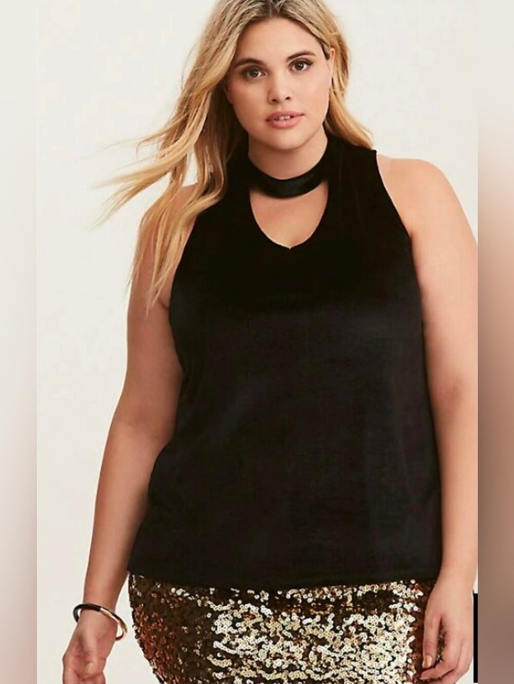 Torrid Black Velvet Sleeveless Choker V-Notch Tank Top Size 3